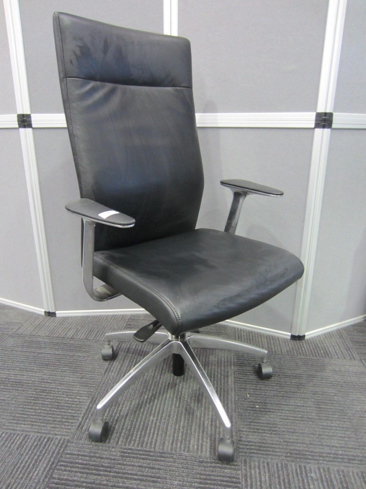 Leather Executive High Back Chair 3 Giant Office Furniture   Leather Executive High Back Chair 3 E1489636168414 